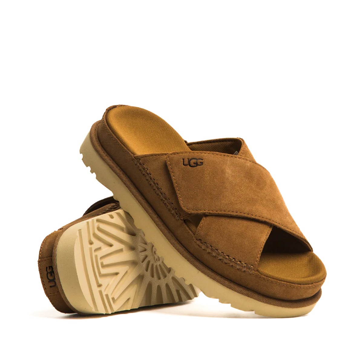 1137910 UGG W GOLDENSTAR CROSS SLIDE CHESTNUT (TABA)