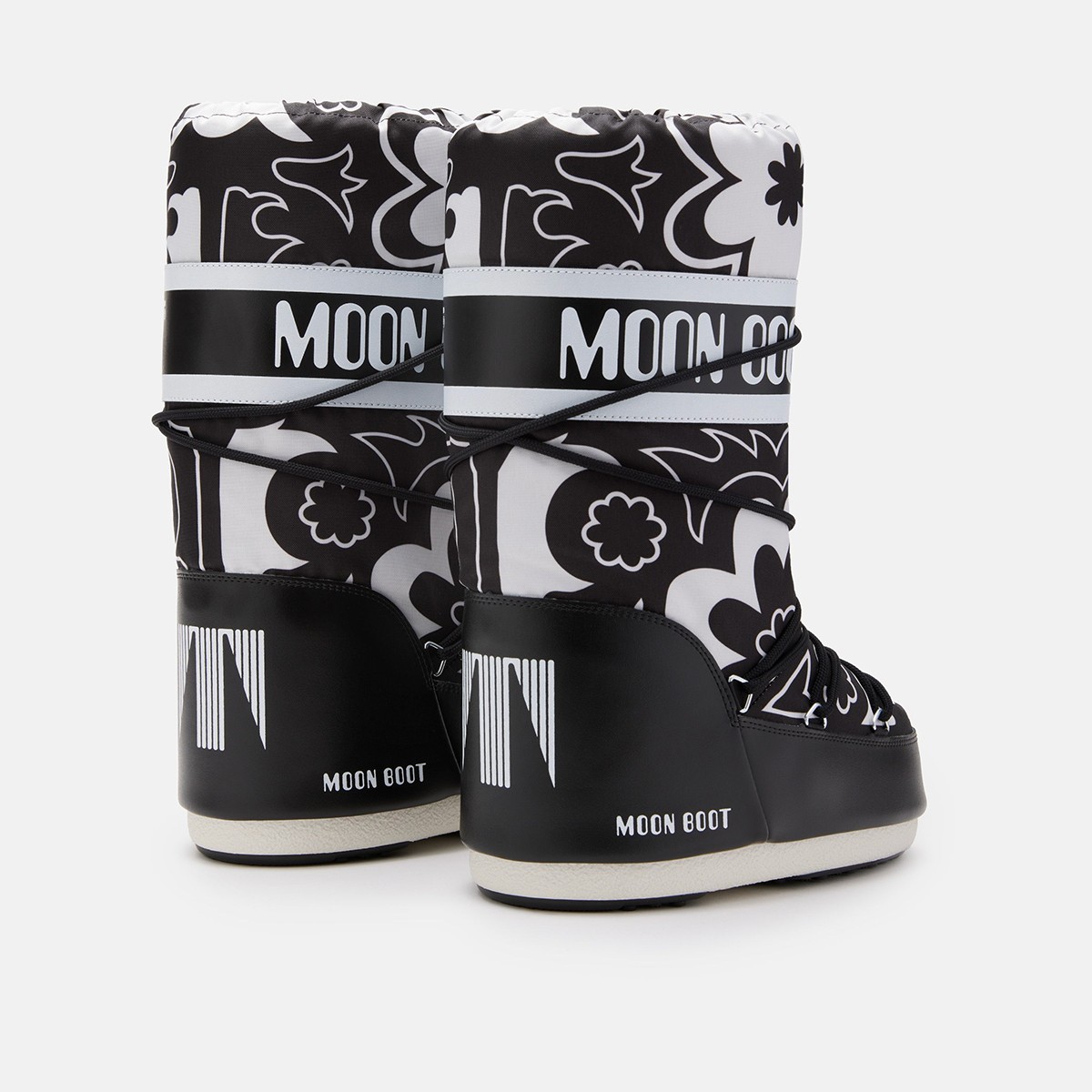 80D1402940-NA02 Moon Boot Icon Flower Black/White