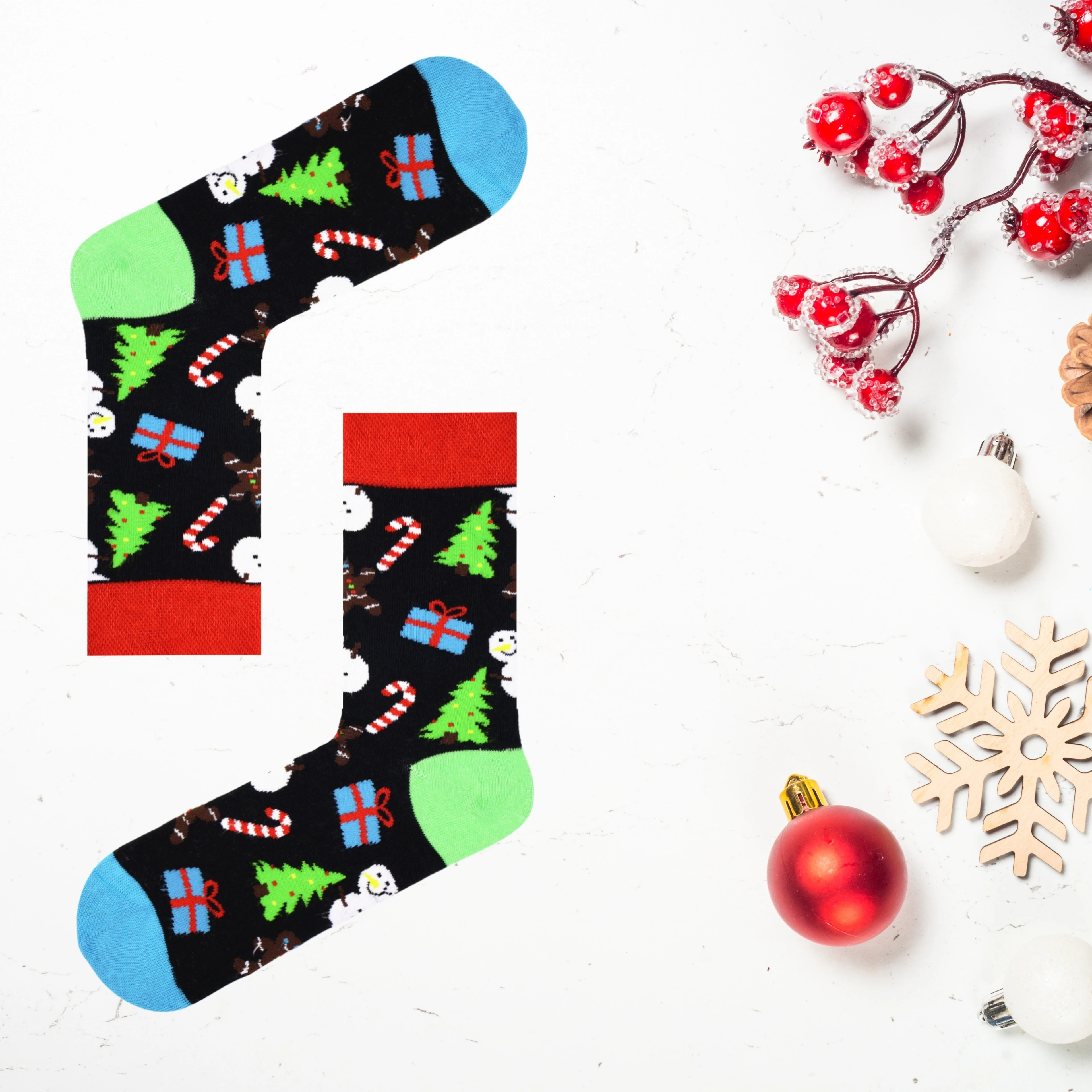 Unisex 5’li Yılbaşı Hediye Çorap Seti - Noel Temalı Kutulu Renkli Çorap - Merry Christmas Socks Box