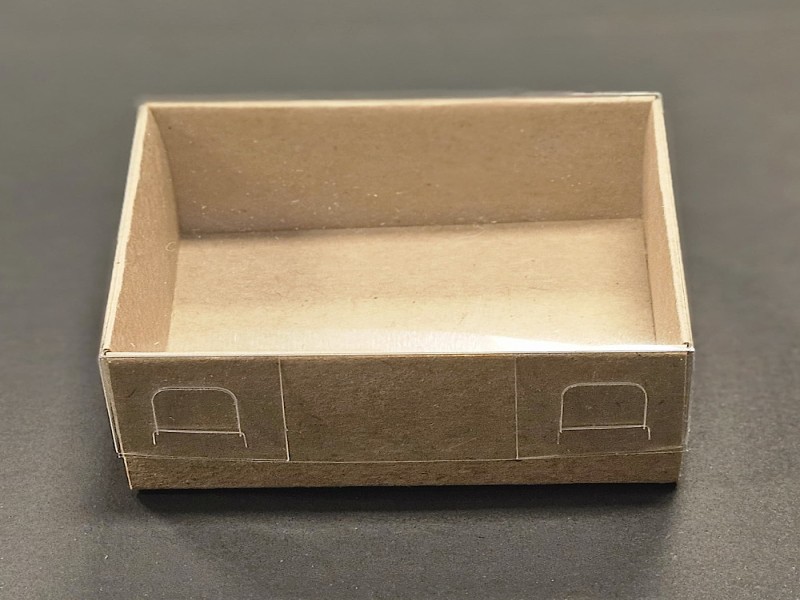 7x7x3cm Kraft Üstü Asetat Kutu (dıştan kapanan kapak)