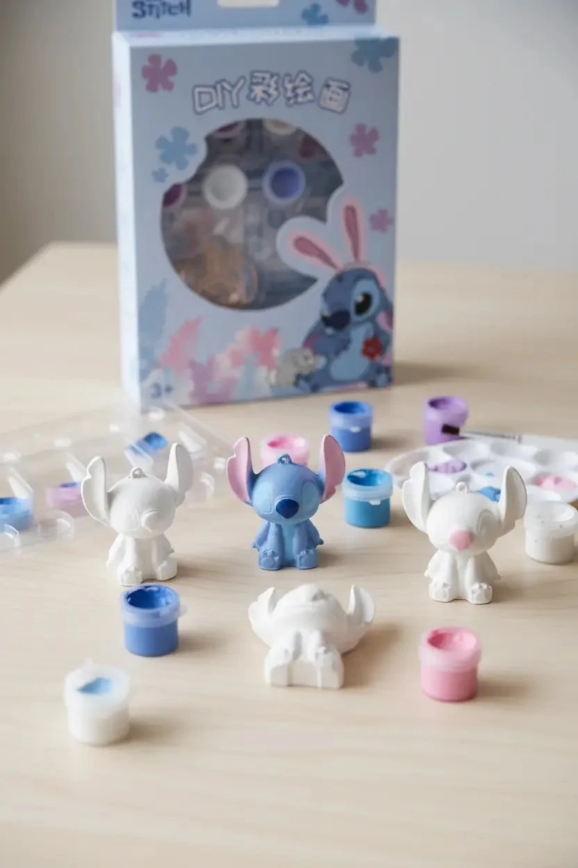 Disney Lilo & Stitch Lisanslı Kendin Yap Boyama Seti (20,7 Cm)