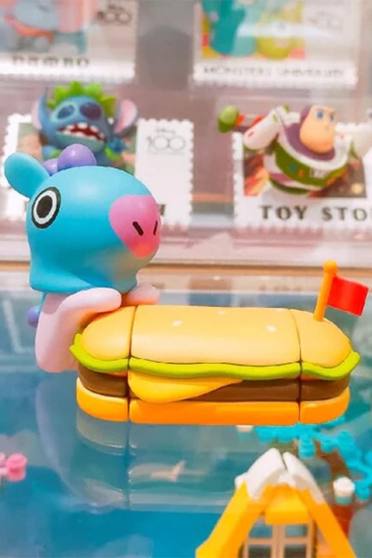 BT21 Lisanslı Burger Parti Serisi Sürpriz Figürlü Kutu - Blind Box