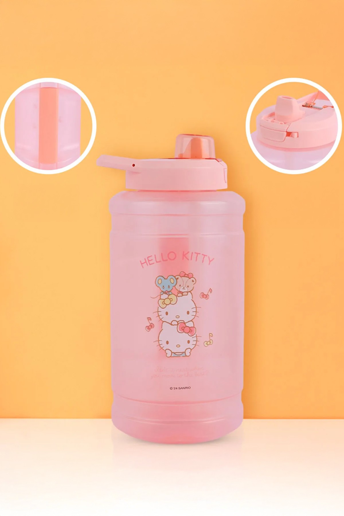 Sanrio Lisanslı Otomatik Kapaklı Büyük Plastik Şişe (1900ml) - Hello Kitty