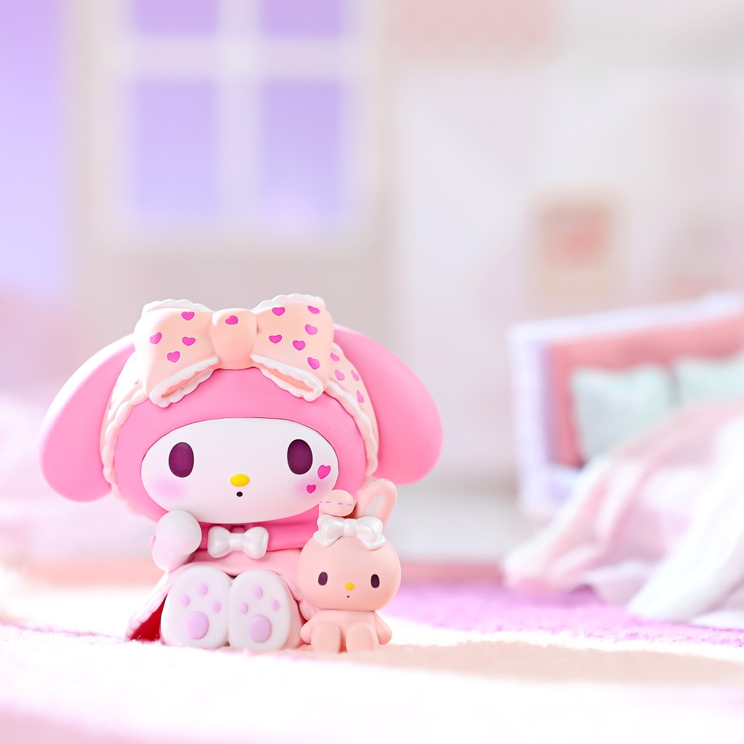 Sanrio Lisanslı Pijama Partisi Serisi Sürpriz Figürlü Kutu Blind Box