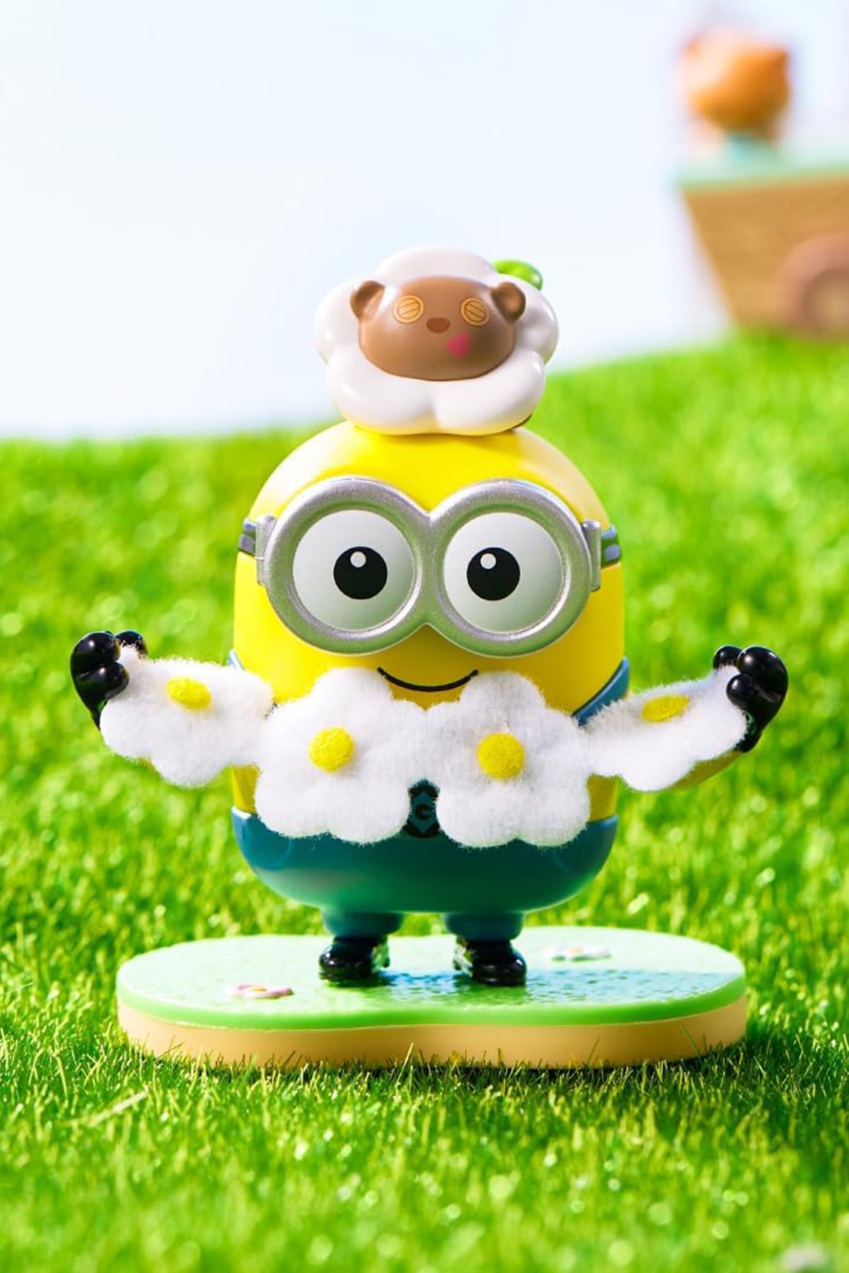 Minions Lisanslı Çiçek Bahçesi Sürpriz Figürlü Kutu Blind Box