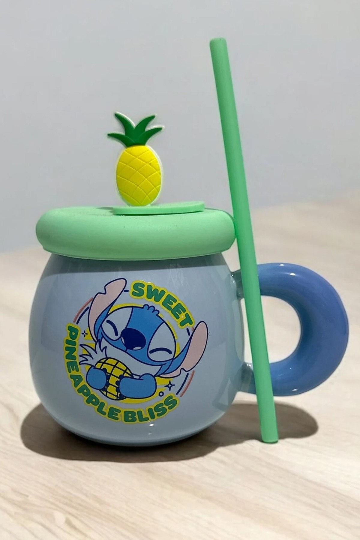 Disney Lilo&Stitch Lisanslı Ananas Figürlü Seramik Kupa 350ml