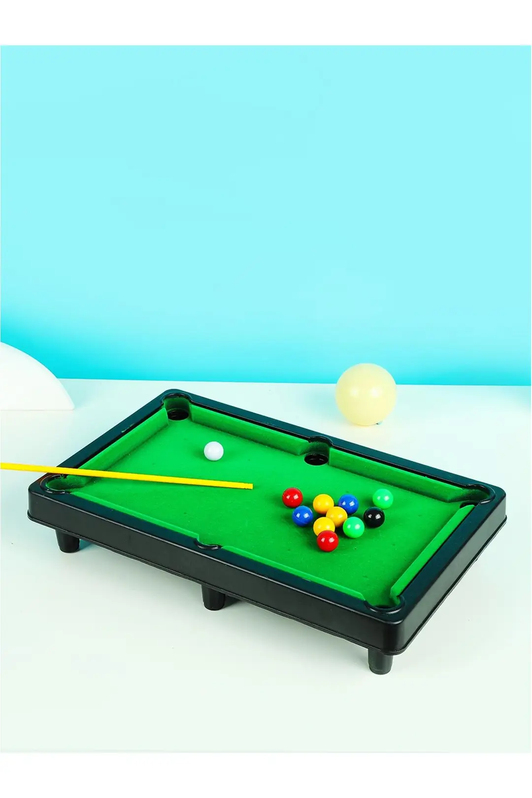 iki Kişilik Mini Bilardo Masası ve Istaka Seti | Miniso