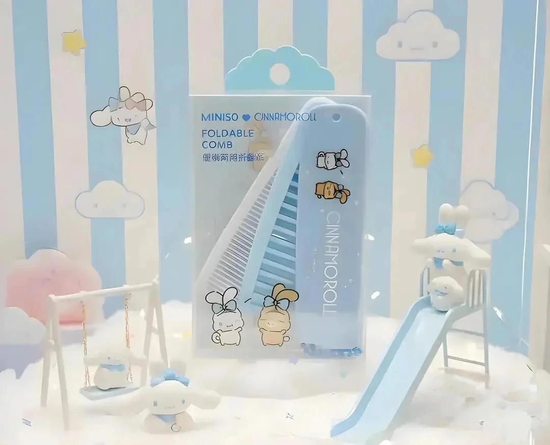 Sanrio Lisanslı Çift Kullanımlı Katlanabilir Tarak