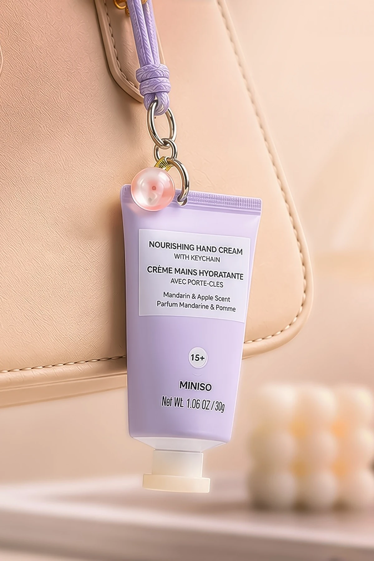 Miniso Lisanslı Anahtarlıklı Besleyici El Kremi – Mandalina ve Elma Kokulu