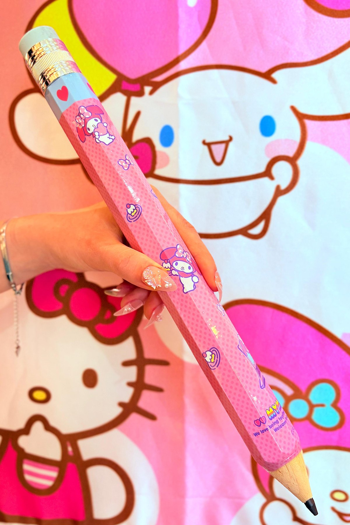 Sanrio Karakterleri Lisanslı Parti Temalı Büyük Kalem