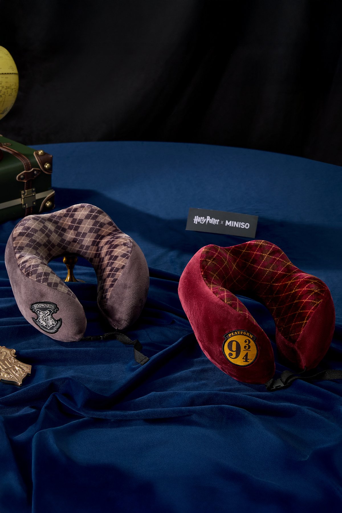 Harry Potter Lisanslı Katlanabilir Boyun Yastığı - Gri (Outlet)