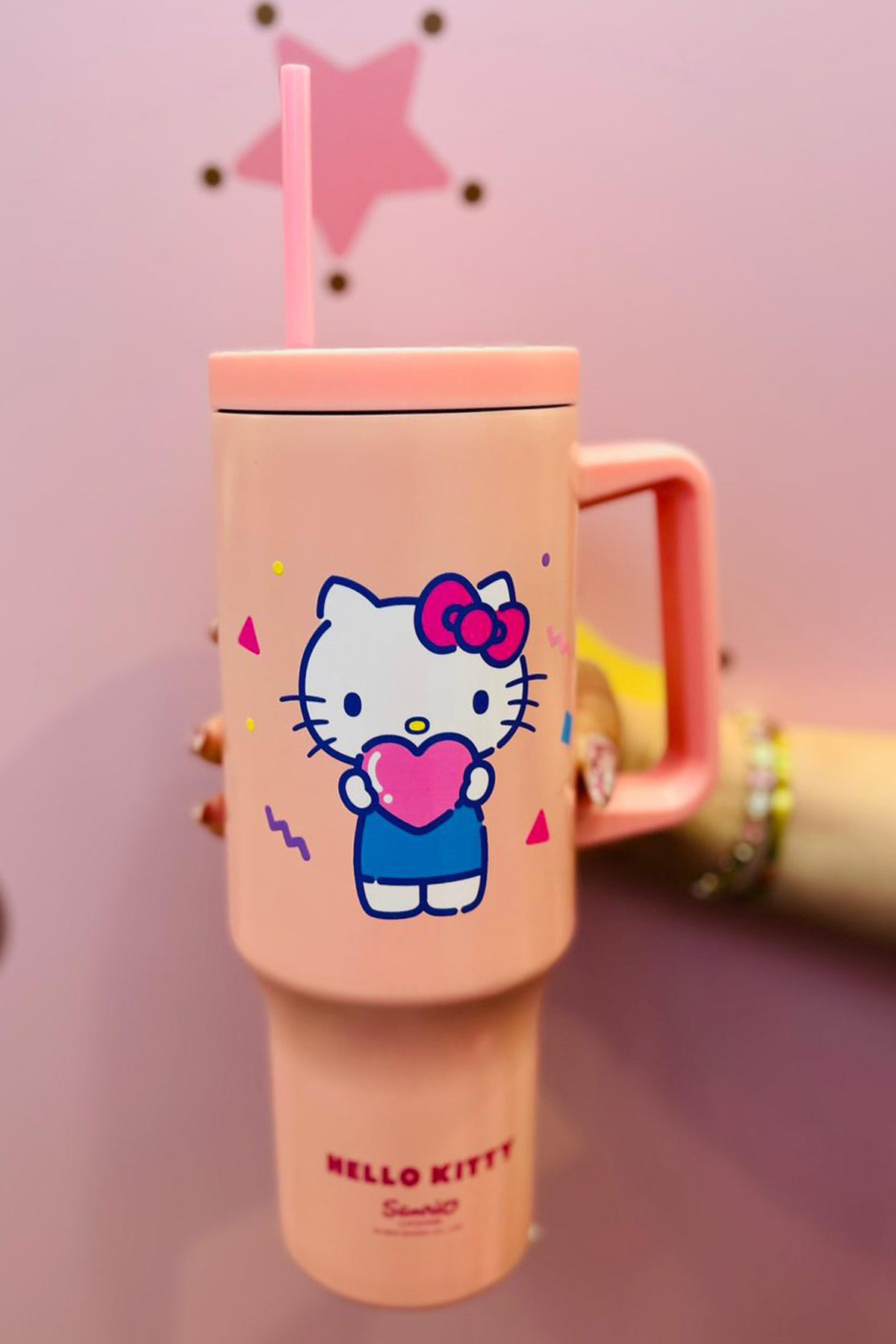Sanrio Lisanslı Pipetli Çift Cidarlı Termos 1200 ml - Hello Kitty