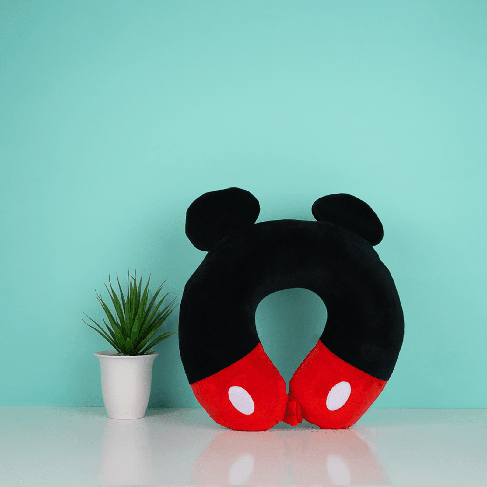Mickey Mouse Lisanslı Hafızalı Süngerli Boyun Yastığı - Mickey