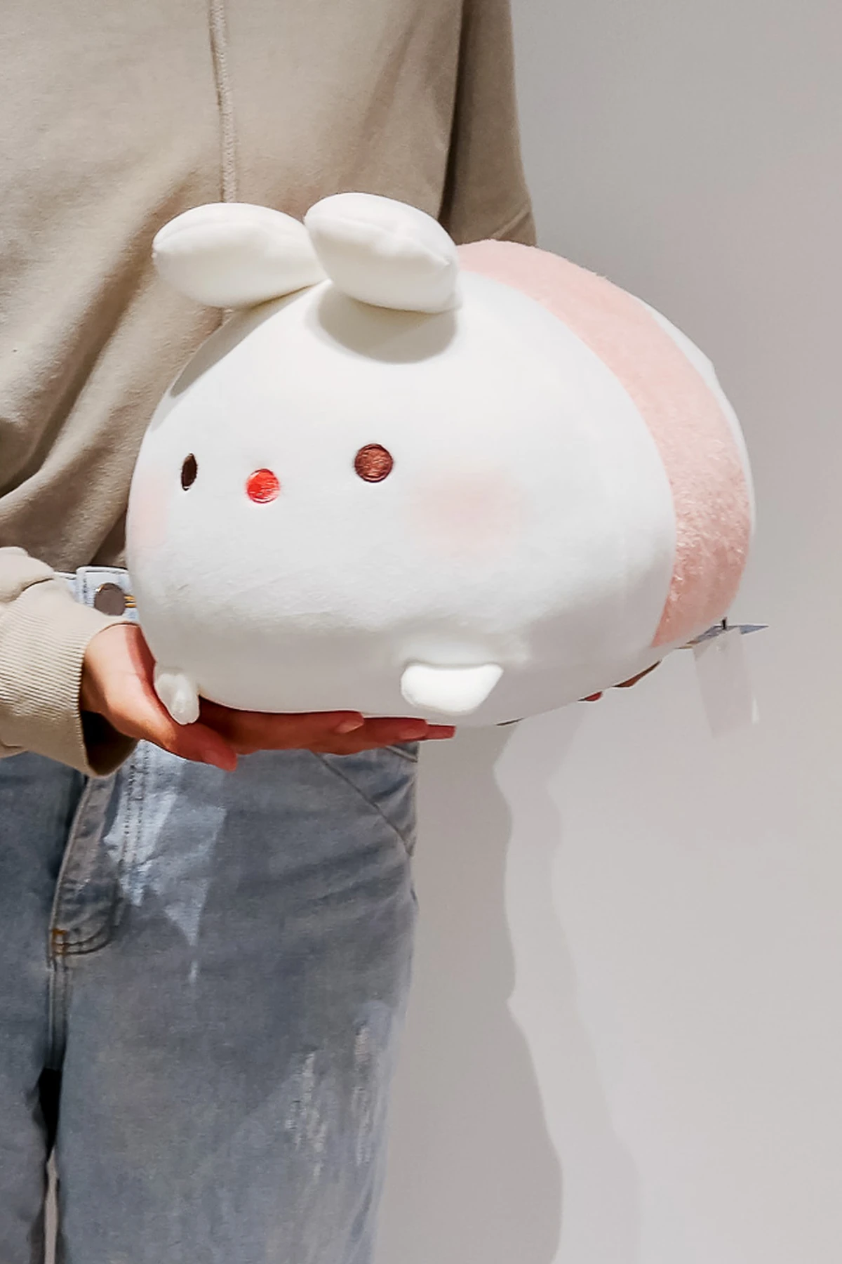 Beyaz Tavşan Figürlü Peluş Oyuncak (30 cm)