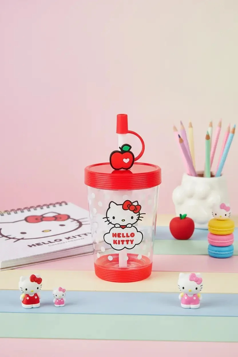 Hello Kitty Lisanslı Elma Koleksiyonu Pipetli Plastik Şişe