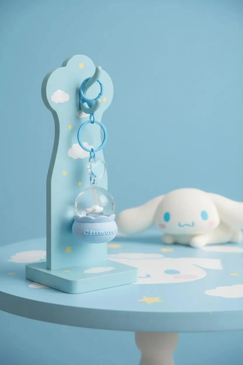 Sanrio Lisanslı Cinnamoroll Kristal Top Sıvı Anahtarlık - Hareketli Figürlü ve Şirin Çanta Aksesuarı
