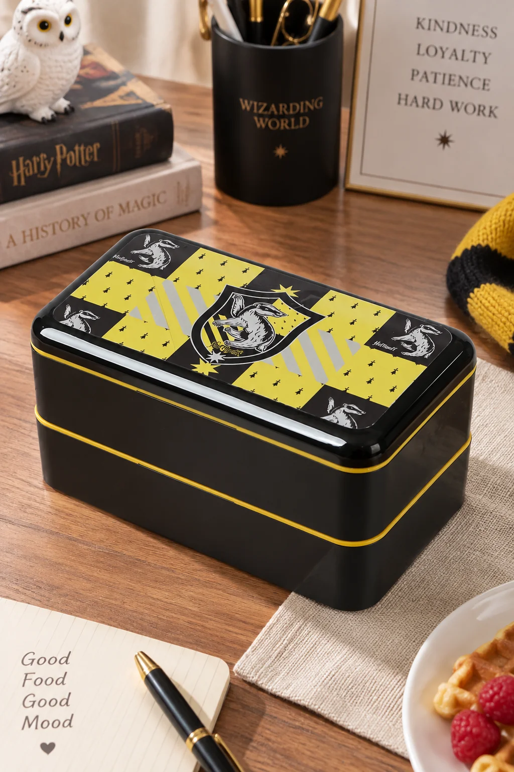 Harry Potter Lisanslı Hufflepuff Çift Katlı Yemek Kabı – 1000ml Mikrodalgaya Uygun Sefer tası