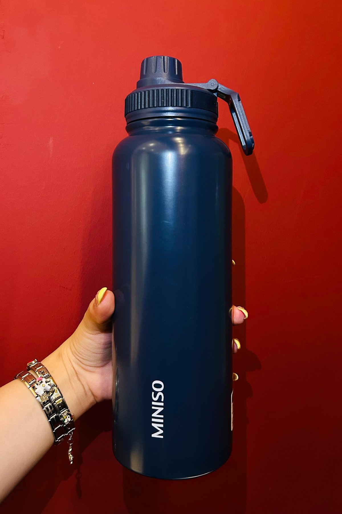Klasik Tasarım Tutacaklı Suluk Sızdırmaz Kapaklı Çelik Su Kabı (1400Ml) - Mavi