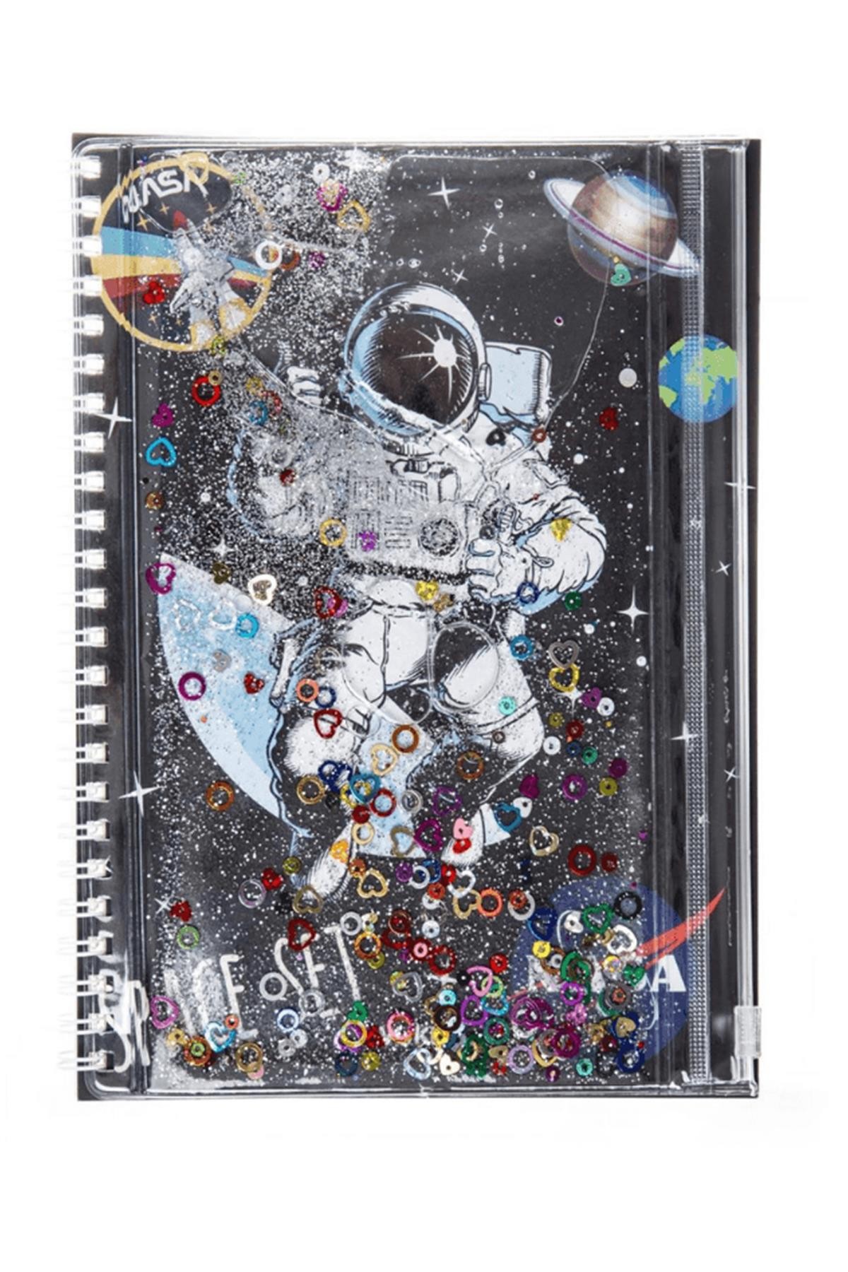 Vuki Astronot A5 Boy Simli Ve Sulu Kapaklı Defter Telli