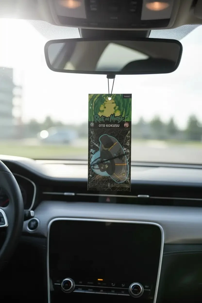 Rick And Morty Ship Oto Kokusu – Lisanslı Uzay Gemisi Tasarımlı Araç Kokusu