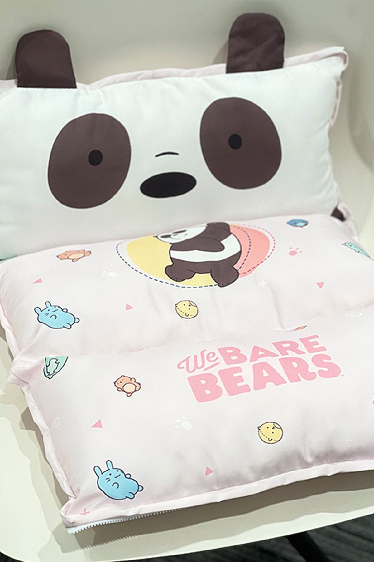 We Bare Bears Lisanslı Katlanabilir Şekerleme Yastığı - Panda