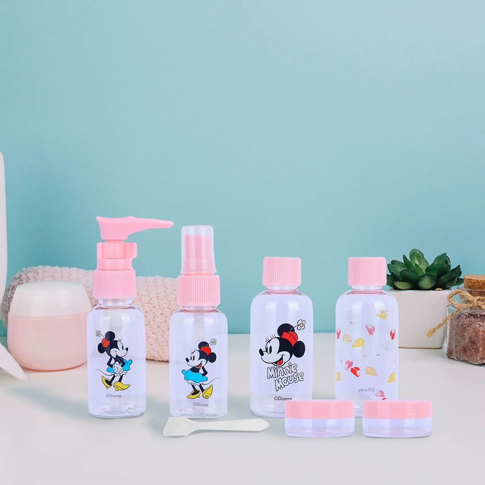 Mickey Mouse Lisanslı Seyahat Şişe Seti (7 Parça)
