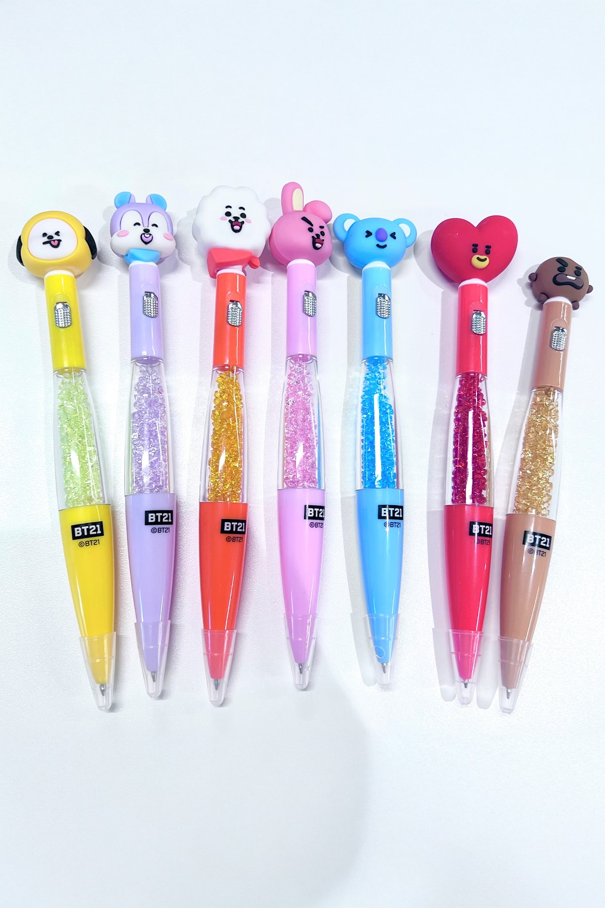 BT21 Lisanslı  Yanıp Sönen Tükenmez Kalem (377A Pil Dahil)