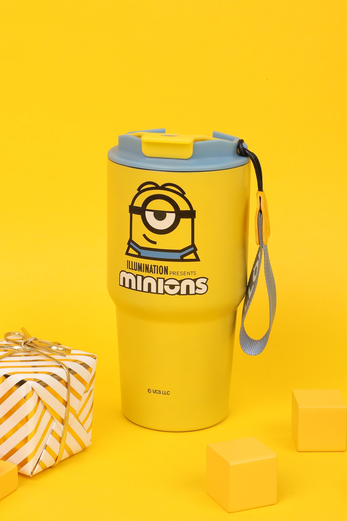 Minions Lisanslı Tutma İpli Termos (500ml)