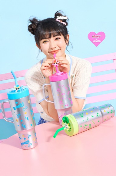 Powepuff Girls Lisanslı Pipetli Plastik Şişe 1250 ml - Mavi