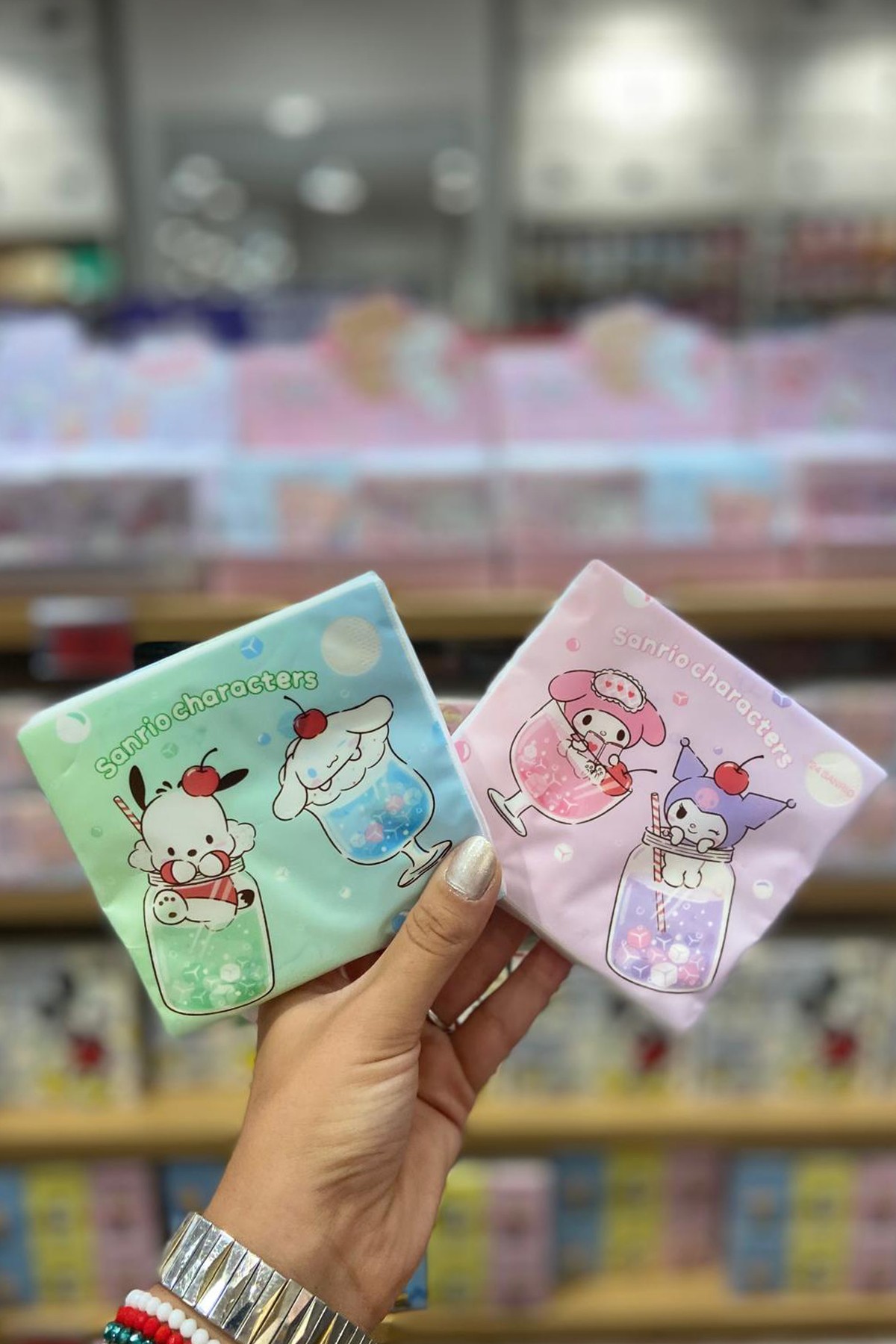 Sanrio Lisanslı Renkli Yaz Serisi Nemlendiricili Baskılı Kağıt Mendil