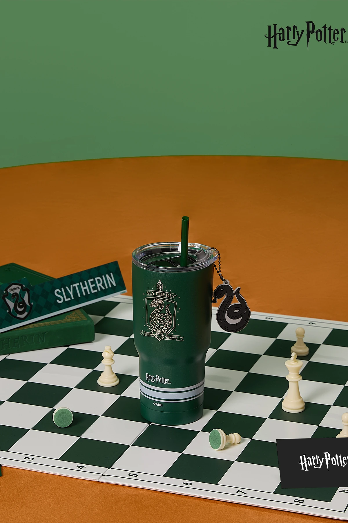 Harry Potter Lisanslı Pipetli Termos (580Ml) - Slytherin (Outlet)