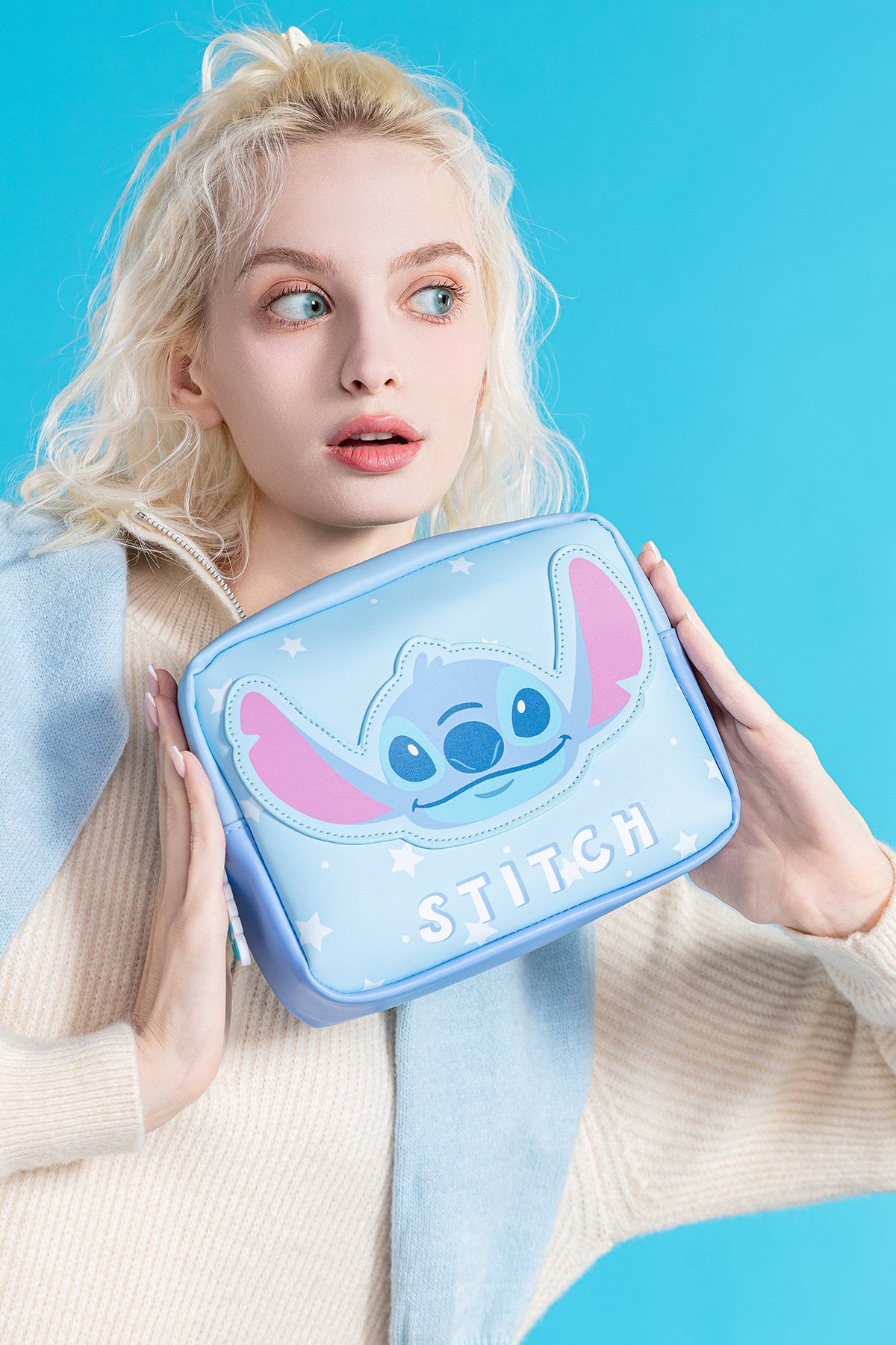 Disney Lilo&Stitch Lisanslı Kare Kozmetik Çantası (L)