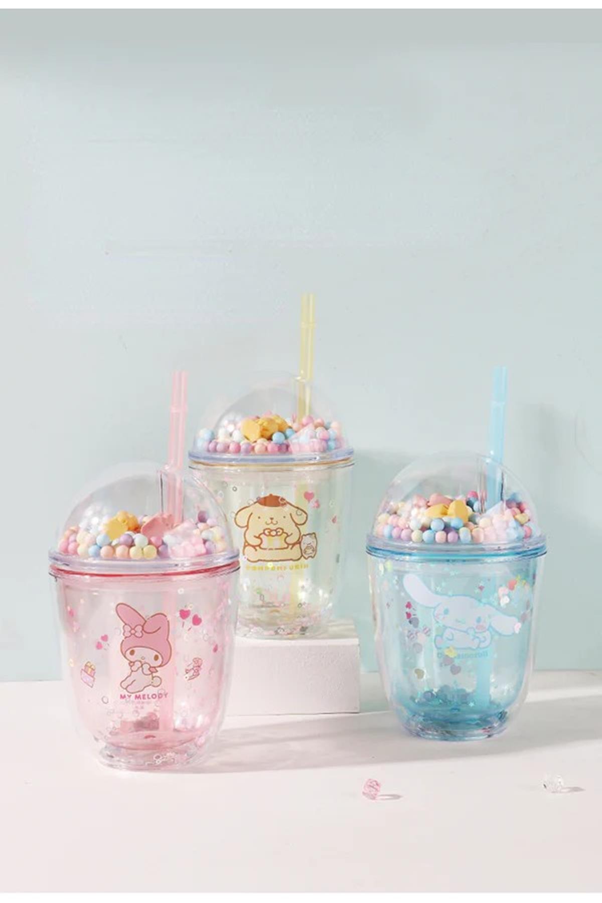 Sanrio Lisanslı Boncuklu Kapaklı Pipetli Plastik Şişe (435Ml) -  Cinnamoroll