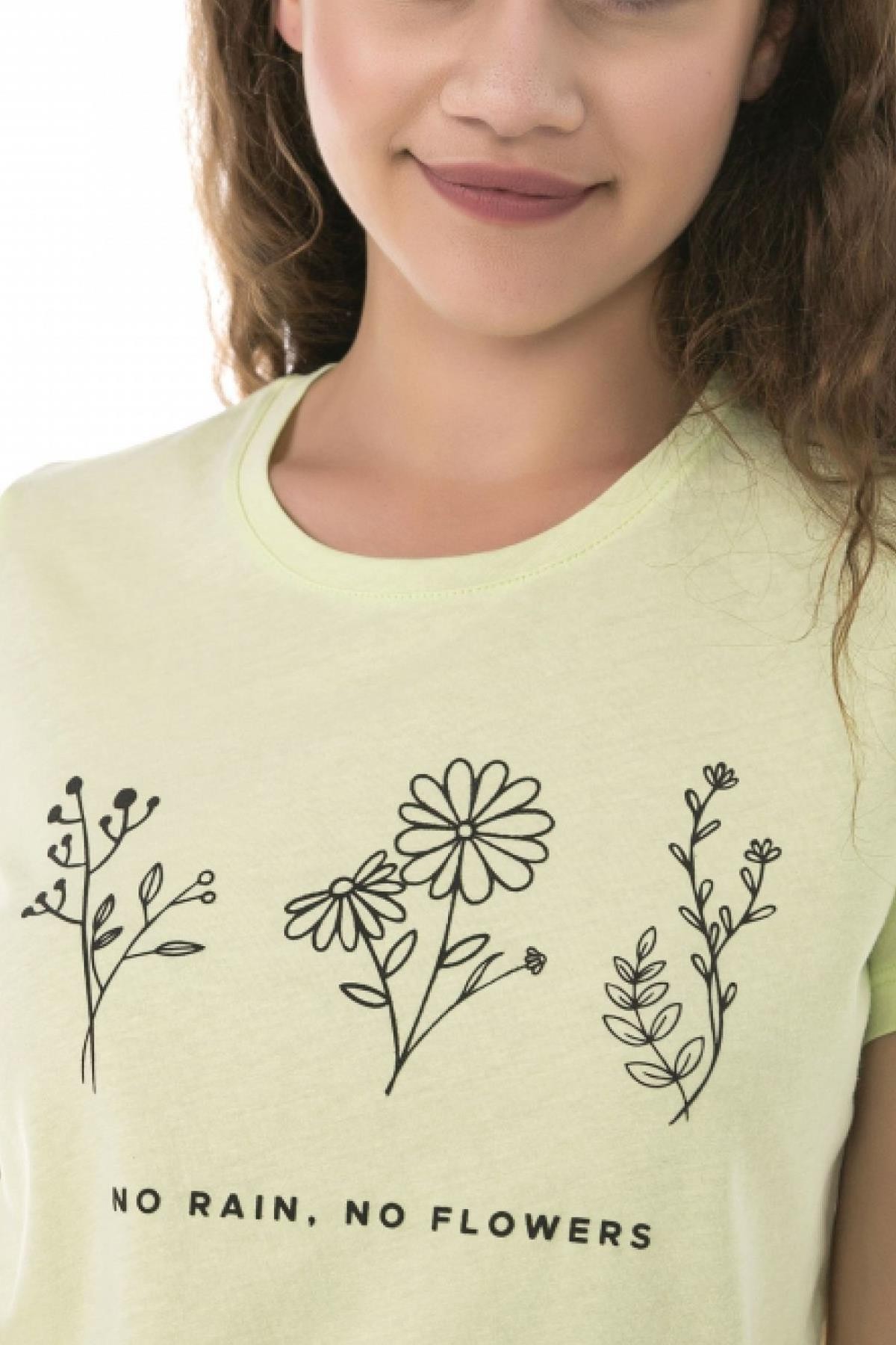 Bisiklet Yaka  Tshirt Flowers M