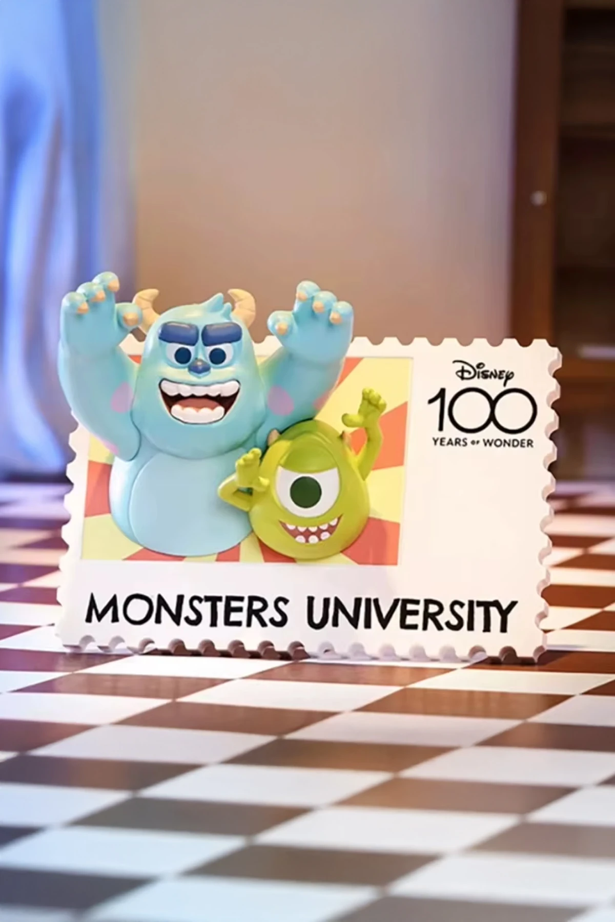 Disney Lisanslı Retro Pul Serisi Sürpriz Kutu Figürü