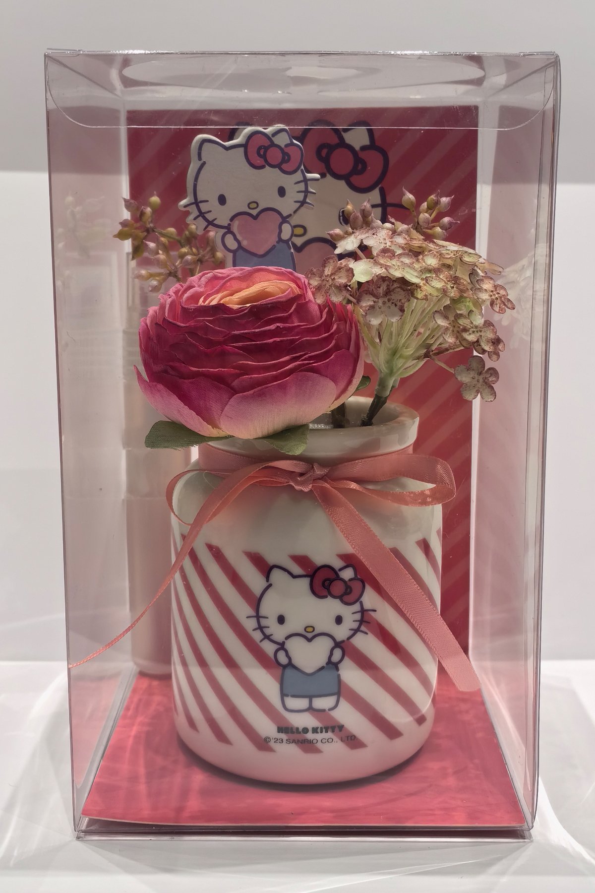 Sanrio Lisanslı Oda Parfümü ve Süs Seti - Hello Kitty