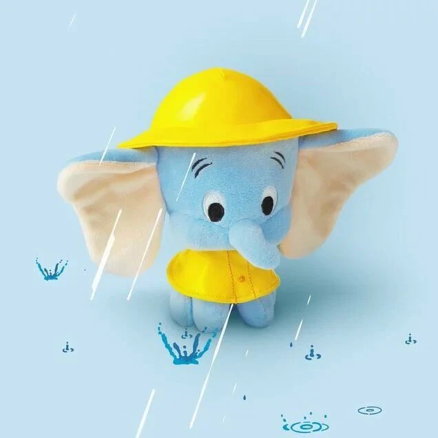 Disney Lisanslı Yağmurluklu Peluş Oyuncak - Dumbo