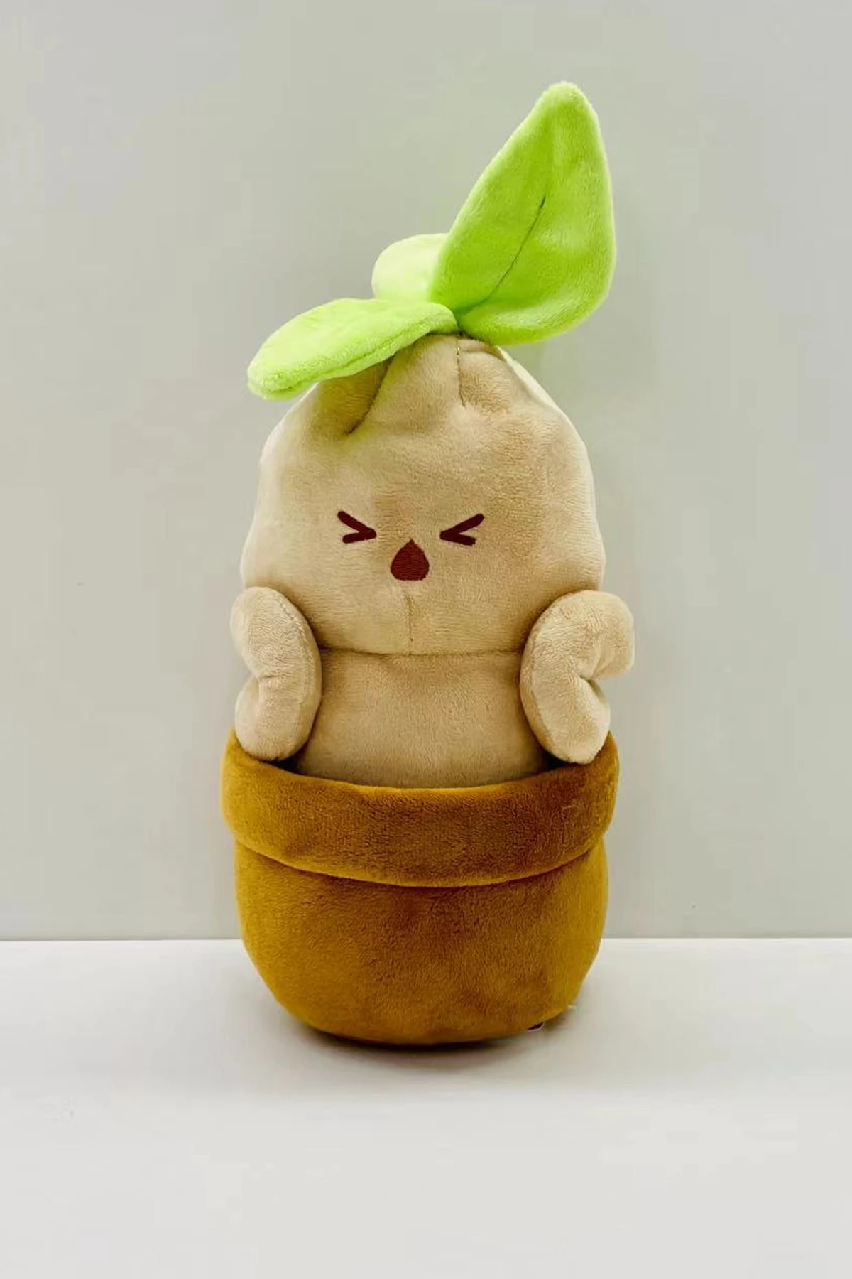 Harry Potter Lisanslı Oturan Peluş Oyuncak (Mandrake)