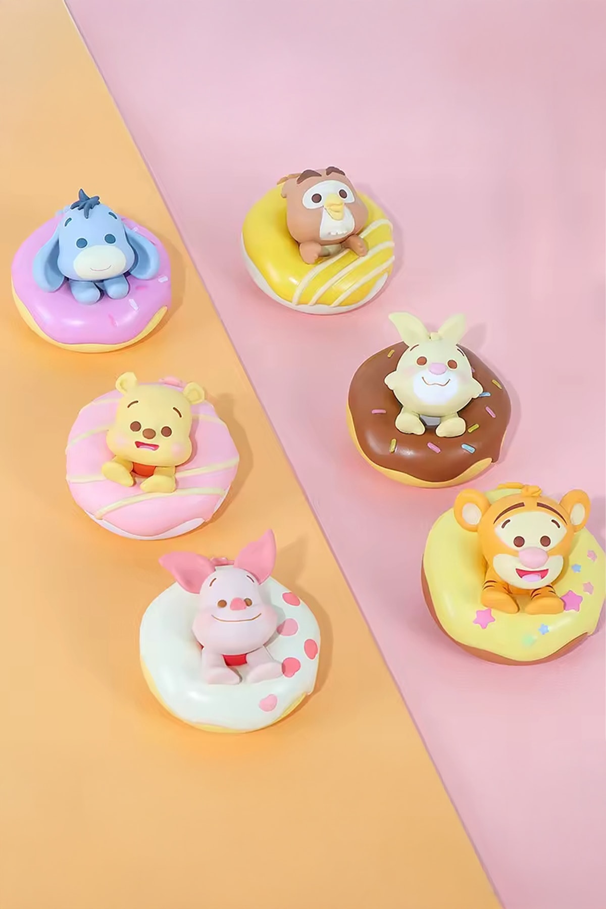 Disney Winnie The Pooh Lisanslı Donut Serisi Sürpriz Figürlü Kutu - Blind Box