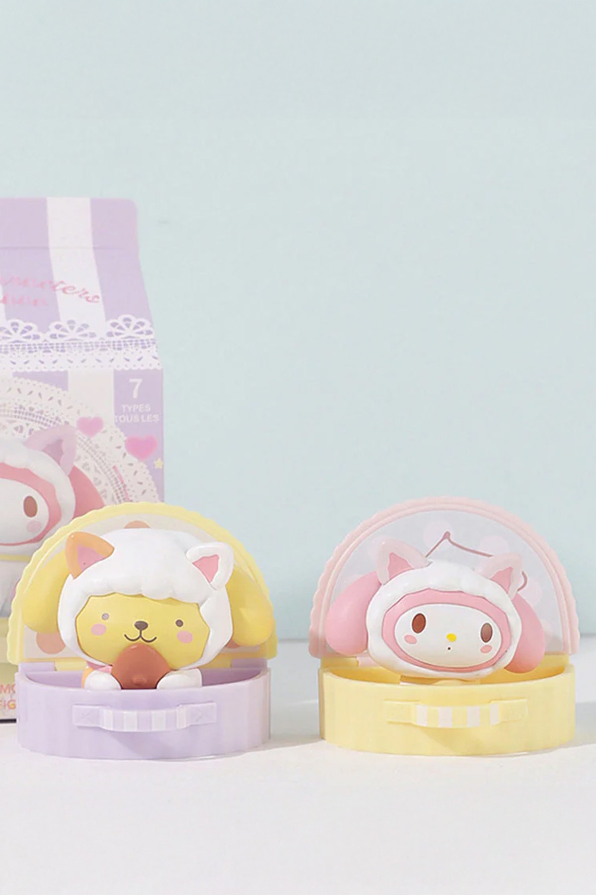 Sanrio Lisanslı Saklambaç Serisi Sürpriz Figürlü Kutu - Blind Box