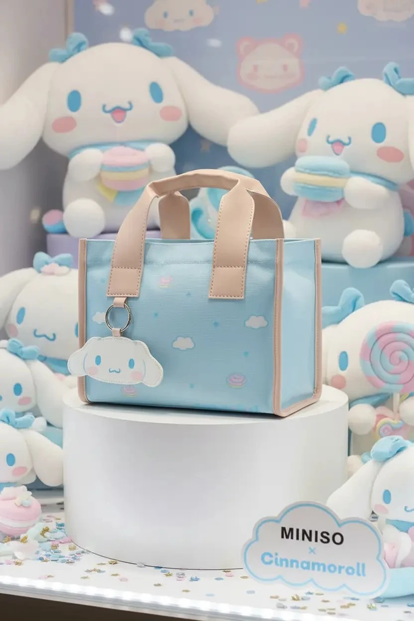 Sanrio Lisanslı Cinnamoroll Dörtlü Bento Çantası