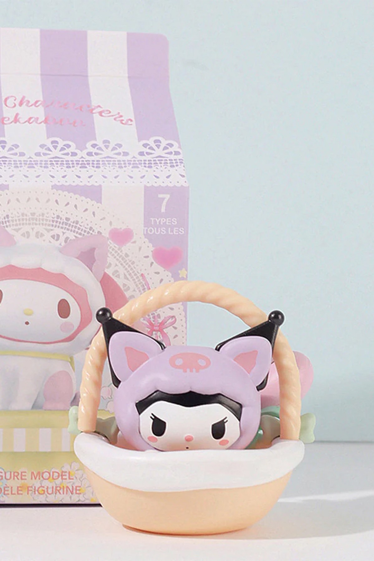 Sanrio Lisanslı Saklambaç Serisi Sürpriz Figürlü Kutu - Blind Box