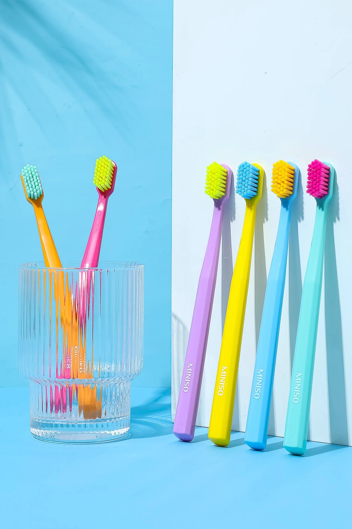 Rengarenk Diş Fırçası (6 Adet)