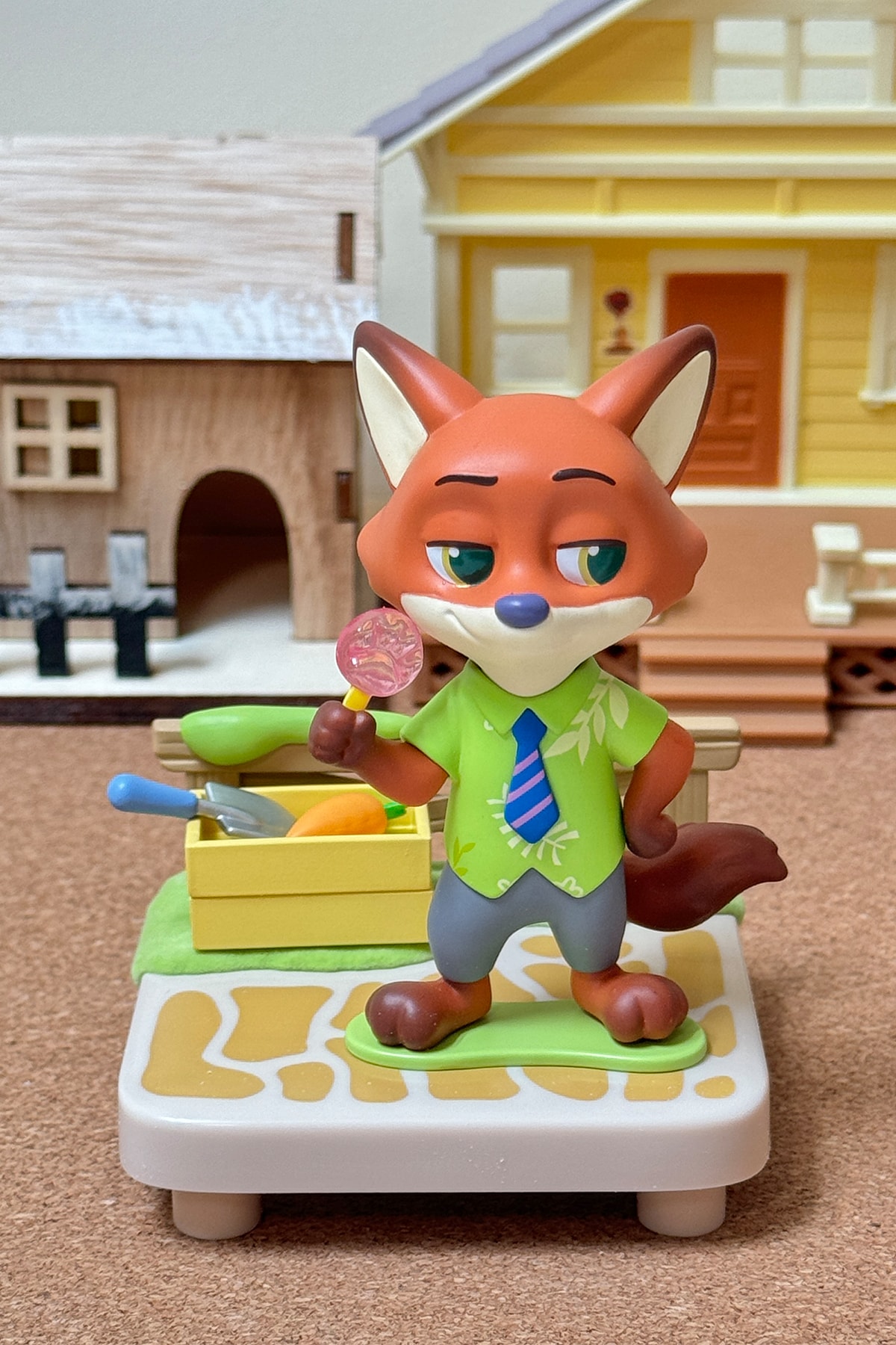 Disney Lisanslı Zootopia Sonbahar Bahçe Serisi Sürpriz Figür - Blind Box