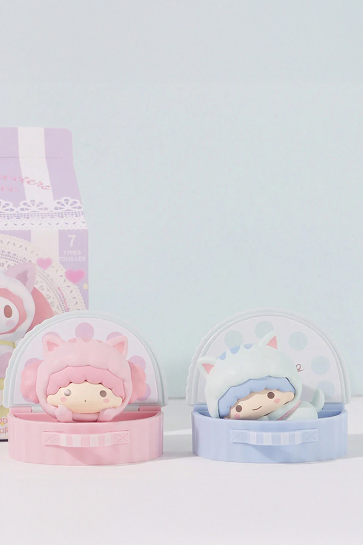 Sanrio Lisanslı Saklambaç Serisi Sürpriz Figürlü Kutu - Blind Box