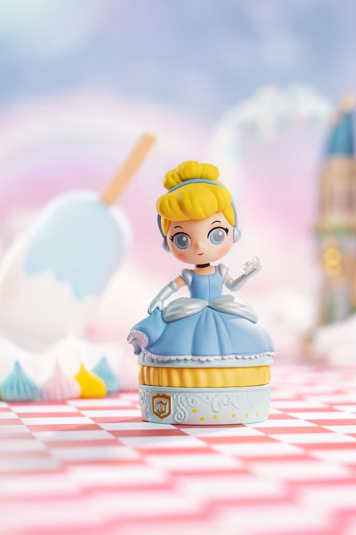 Disney Prensesleriyle Sürprizler Dünyası: Lisanslı Figürlü Düzenleyici Blind Box