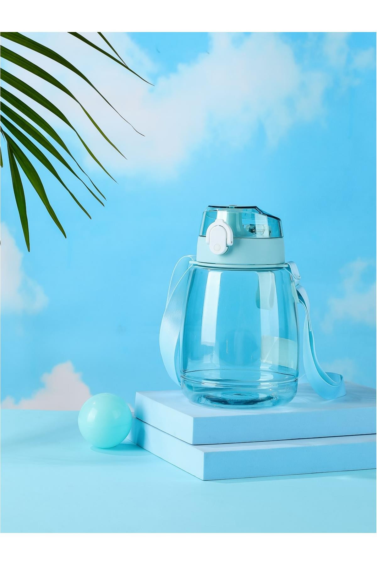 We Bare Bears Lisanslı Plastik Su Matarası (1300Ml) - Kutup Ayısı