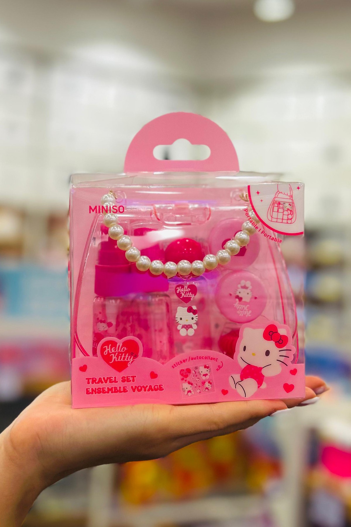 Sanrio Lisanslı Hello Kitty Pembe Serisi 7'li Seyahat  Seti
