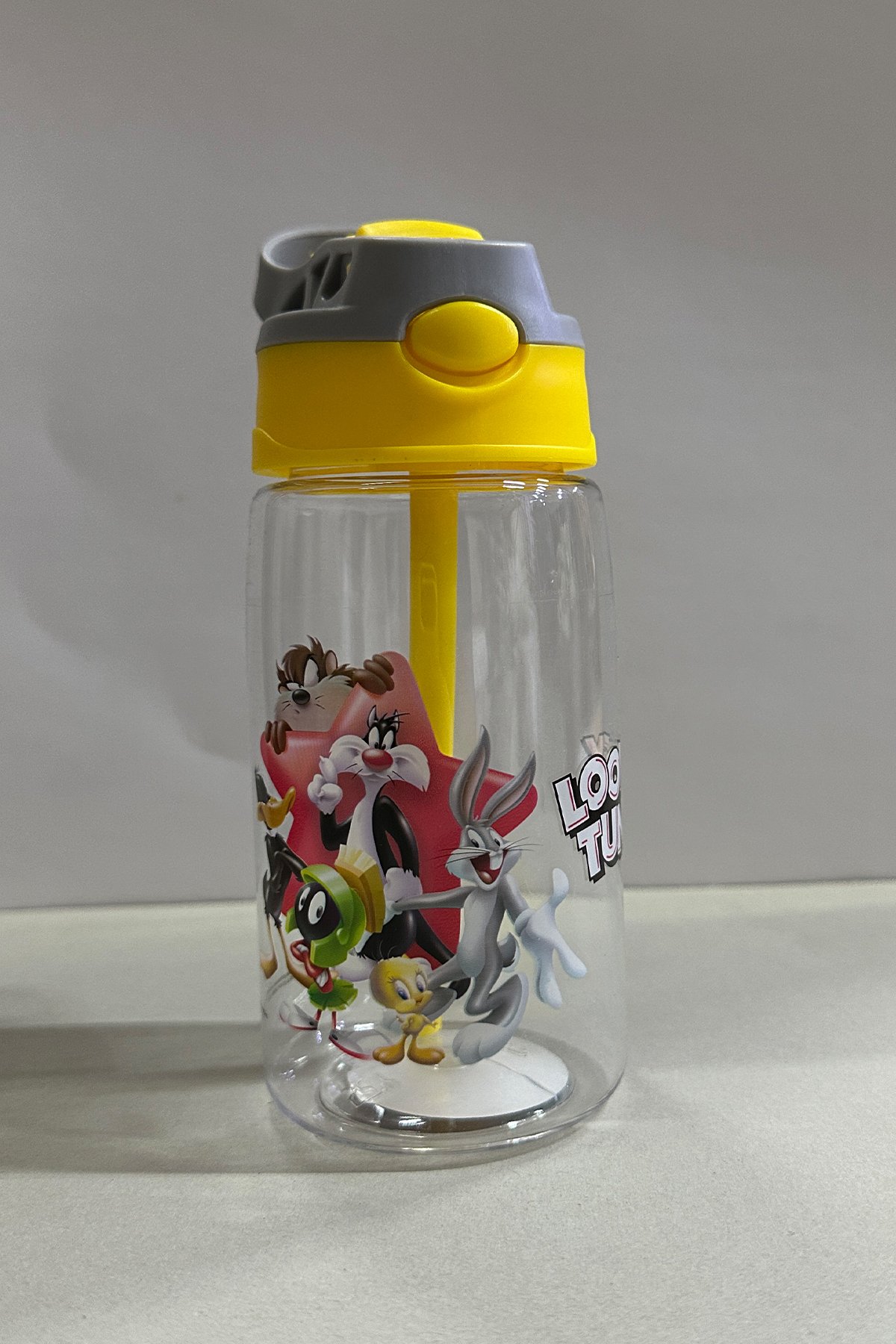 Looney Tunes  Pipetli Matara 480 ML