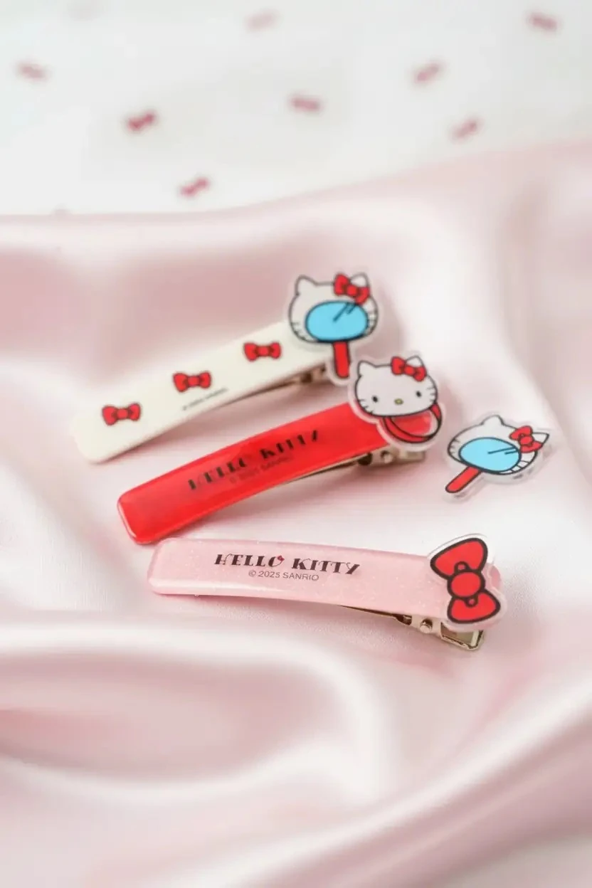 Hello Kitty Lisanslı Saç Tokası (3 Adet) – Renkli Tasarım & Güvenli Tutuş